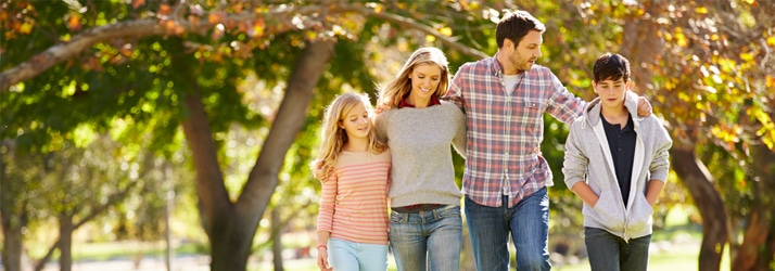 Chronic Pain Pulaski TN Family Walking Chronic Pain Pulaski TN Family Walking